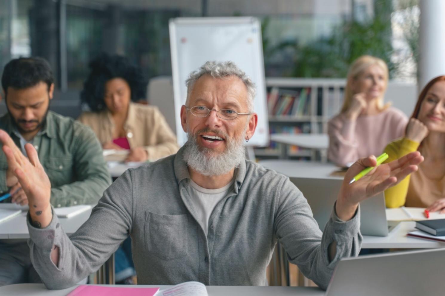 Analyse de tableaux financiers et graphiques prévisionnels